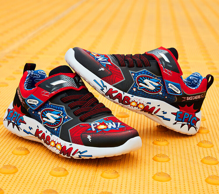 Kids white sketchers store